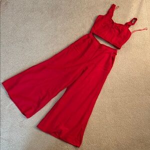 Elegant Red Wide-Leg Jumpsuit with Sleeveless Design